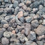Rocă vulcanică neagră colțuroasă 10-15mm