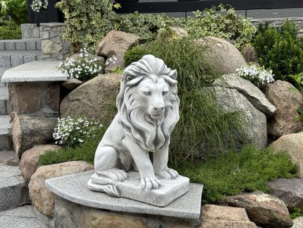 Leu decorativ din beton